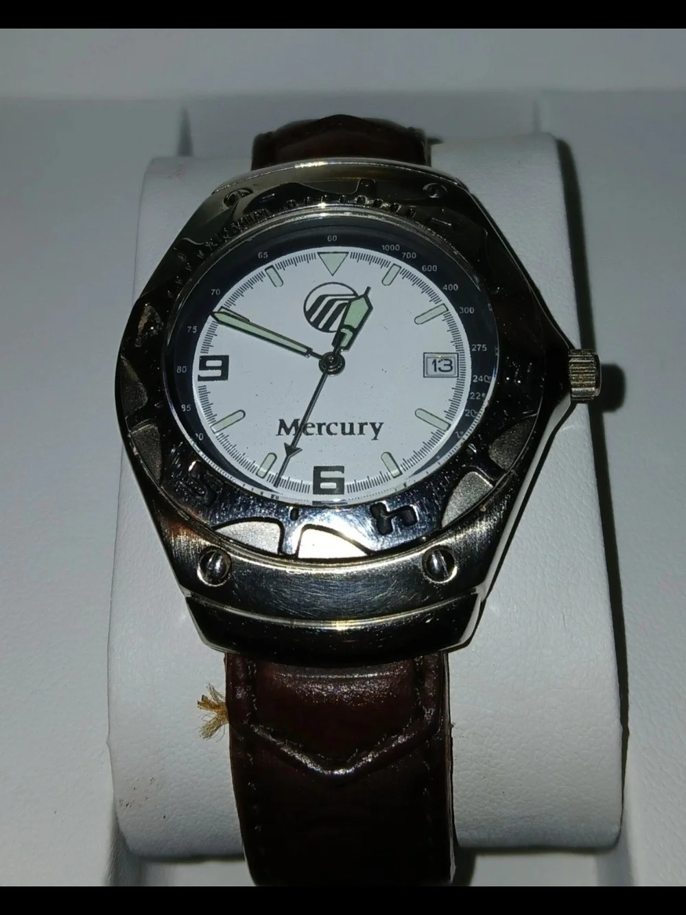 ​Vintage Ford Motor Co Mercury Wristwatch Official Licensed Leather Strap Watch